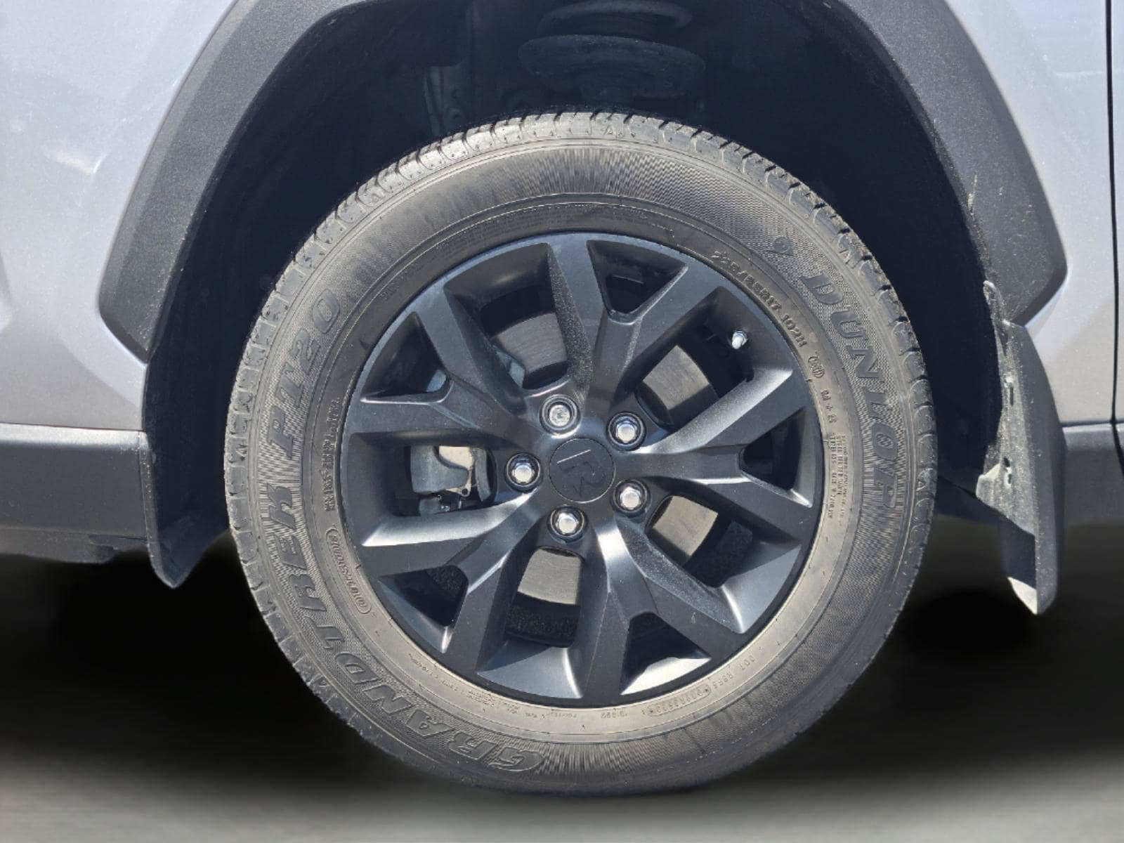 Used 2024 Toyota RAV4 LE FWD image 10