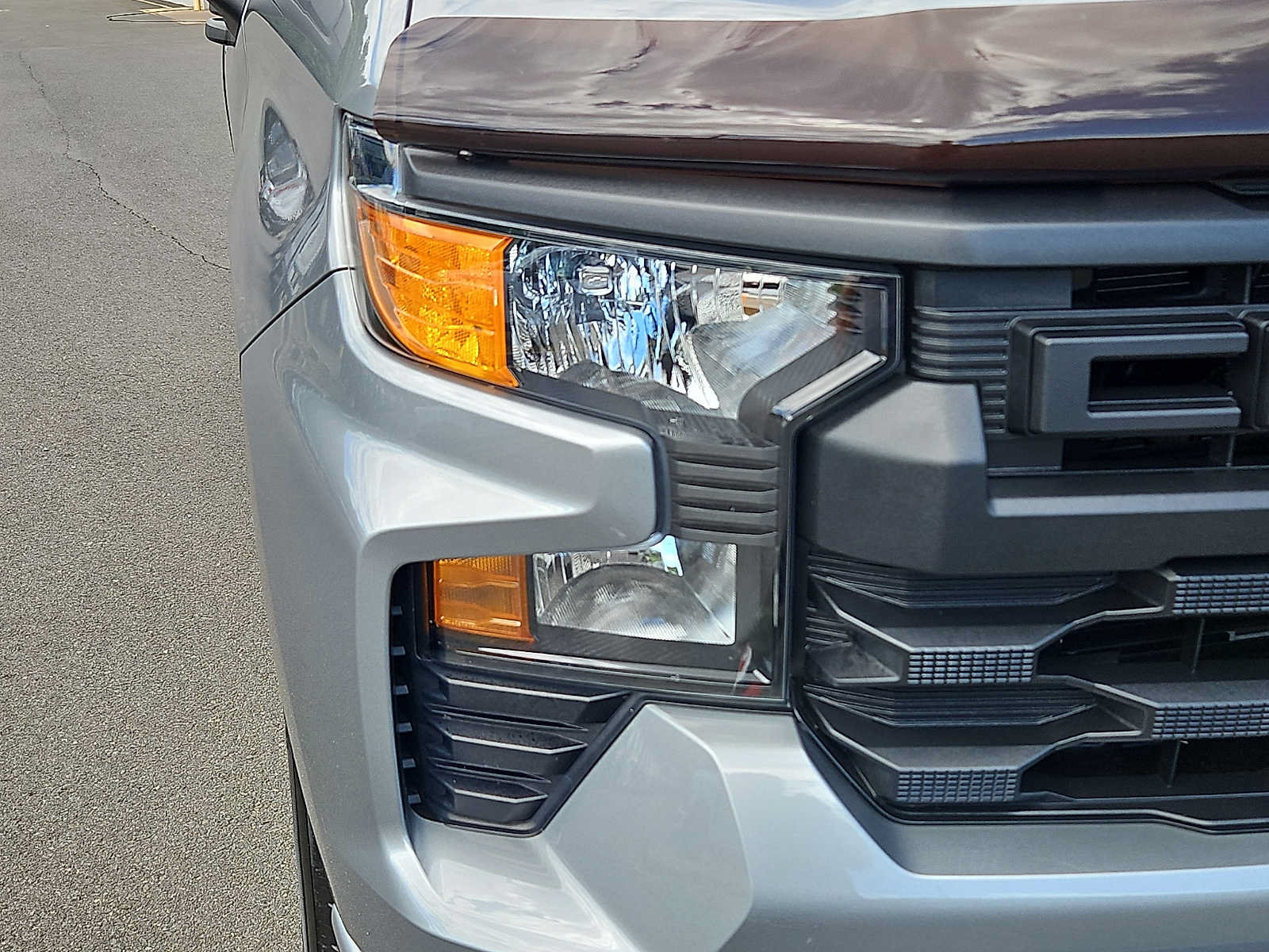 Used 2023 Chevrolet Silverado 1500 Custom w/ LPO, Dark Essentials Package AWD/4WD image 10