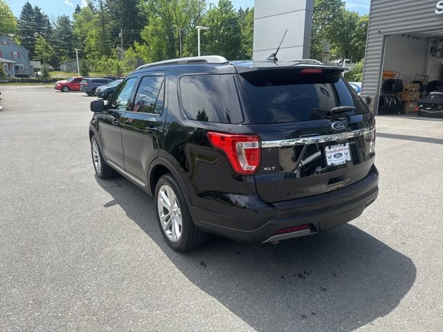Certified 2019 Ford Explorer XLT w/ Equipment Group 202A AWD/4WD image 8