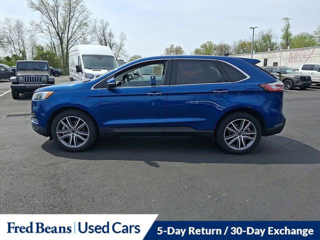Certified 2024 Ford Edge Titanium image 3