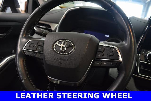 Used 2020 Toyota Highlander XLE image 15