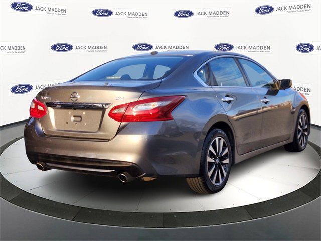 Used 2018 Nissan Altima 2.5 SV image 4