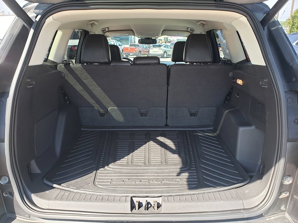 Certified 2017 Ford Escape Titanium FWD image 9