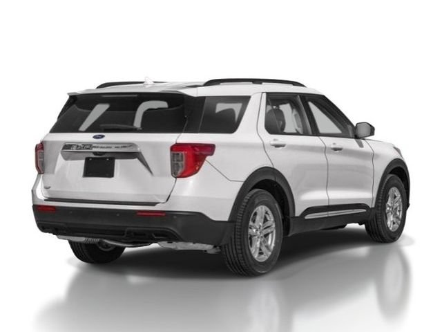 Certified 2023 Ford Explorer XLT w/ Equipment Group 202A AWD/4WD image 2
