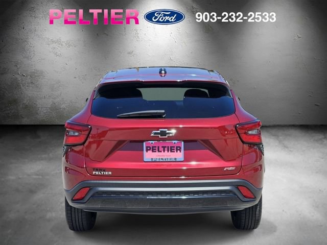 Used 2024 Chevrolet Trax RS FWD image 7