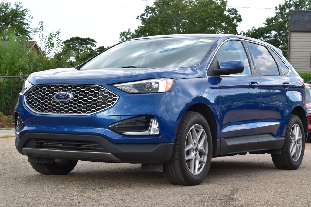 Certified 2024 Ford Edge SEL w/ Convenience Package