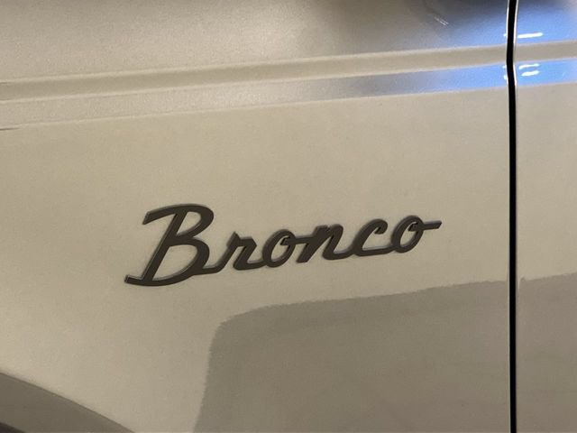 Certified 2024 Ford Bronco Outer Banks AWD/4WD image 6