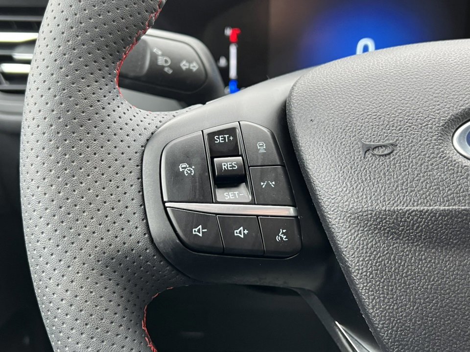 Certified 2023 Ford Escape ST-Line w/ Tech Pack #1 image 23