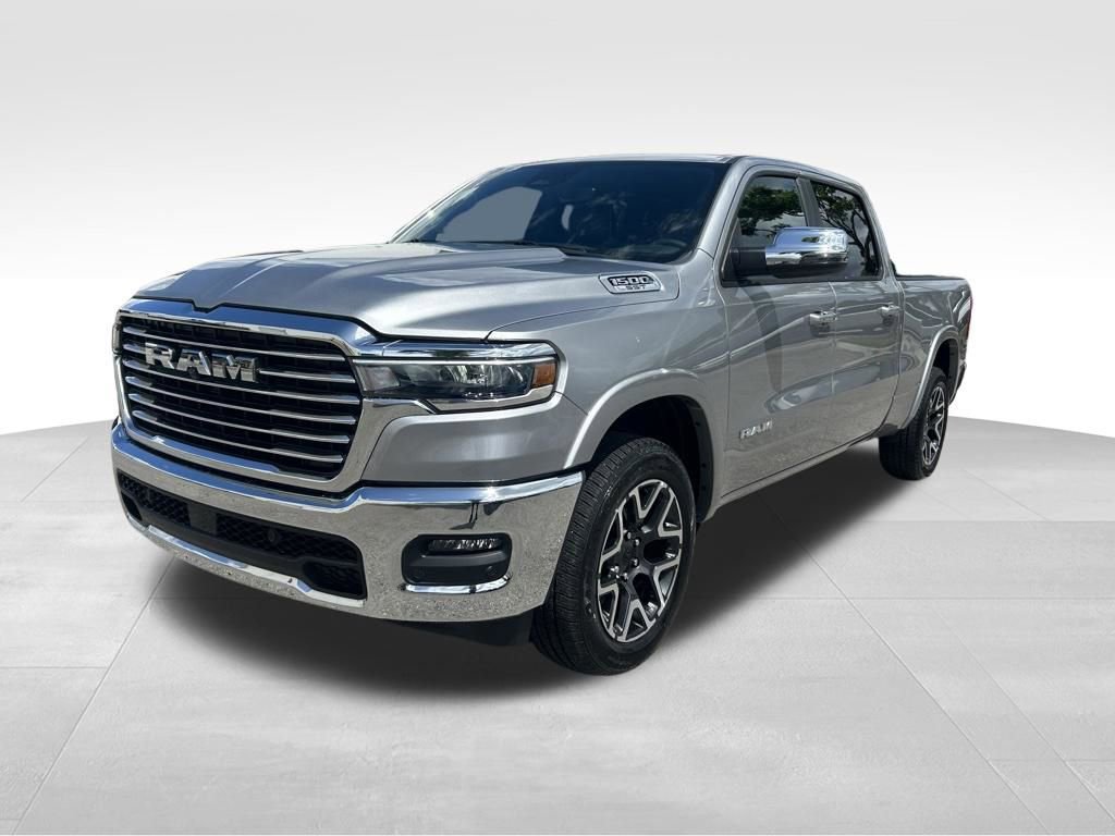 Used 2025 RAM 1500 Laramie AWD/4WD image 47