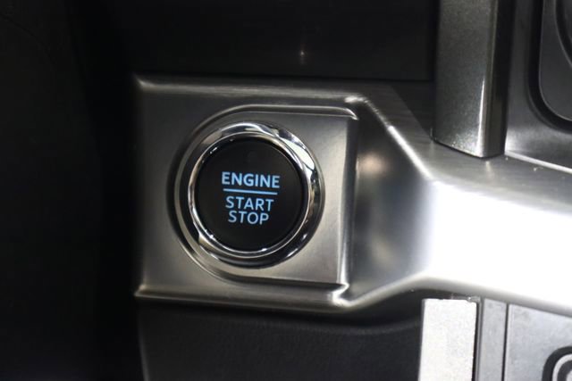 Certified 2023 Ford F150 Lariat w/ Equipment Group 502A High image 46