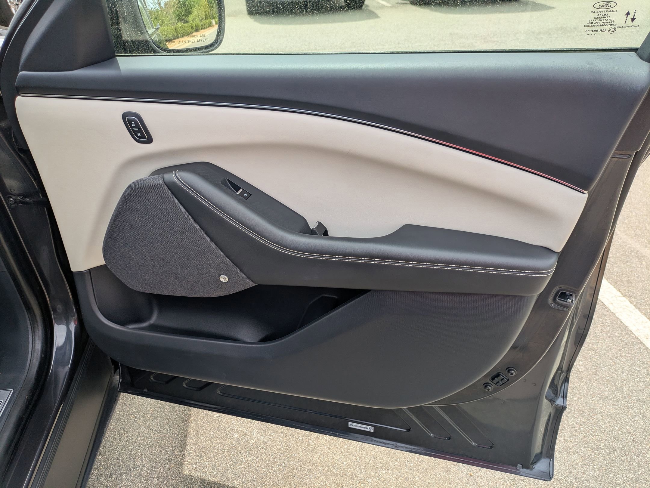 Certified 2022 Ford Mustang Mach-E Premium image 40