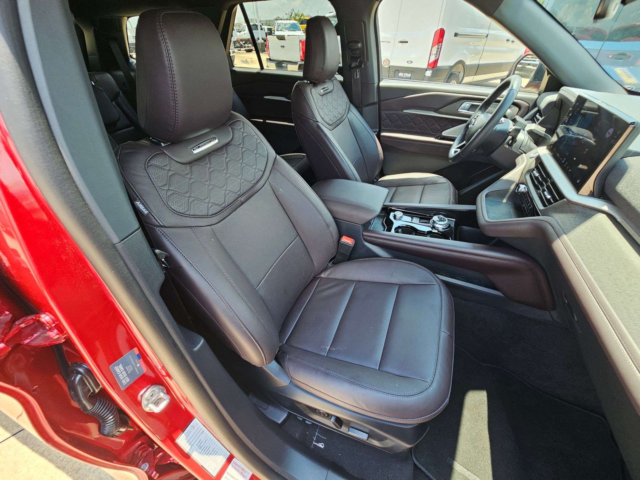 Certified 2026 Ford Explorer Platinum w/ LUX Leather Package AWD/4WD image 43