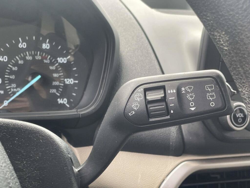 Certified 2021 Ford EcoSport S AWD/4WD image 32