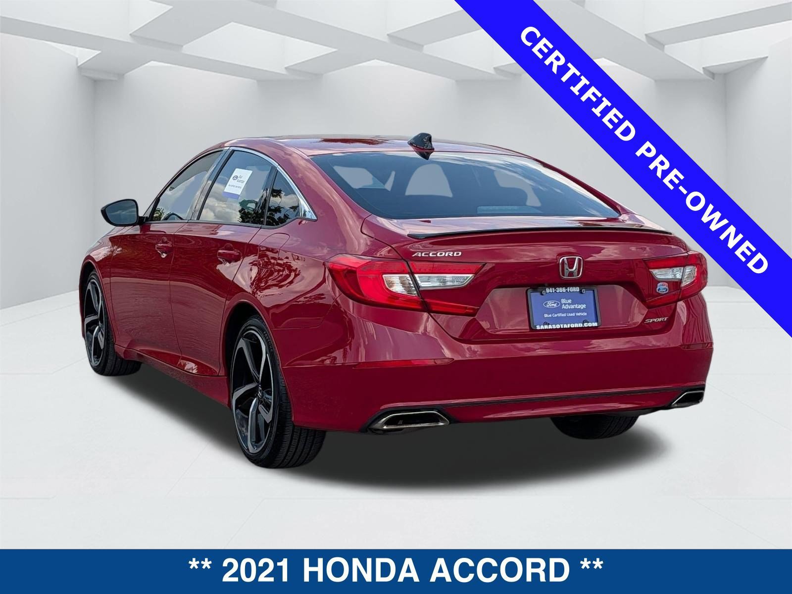 Used 2021 Honda Accord Sport image 2