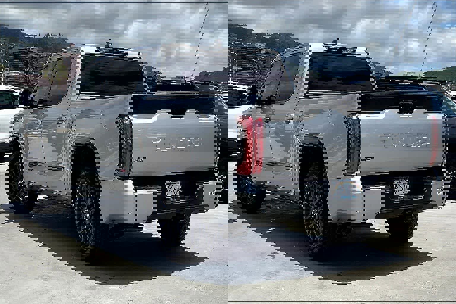 Used 2024 Toyota Tundra Platinum image 4