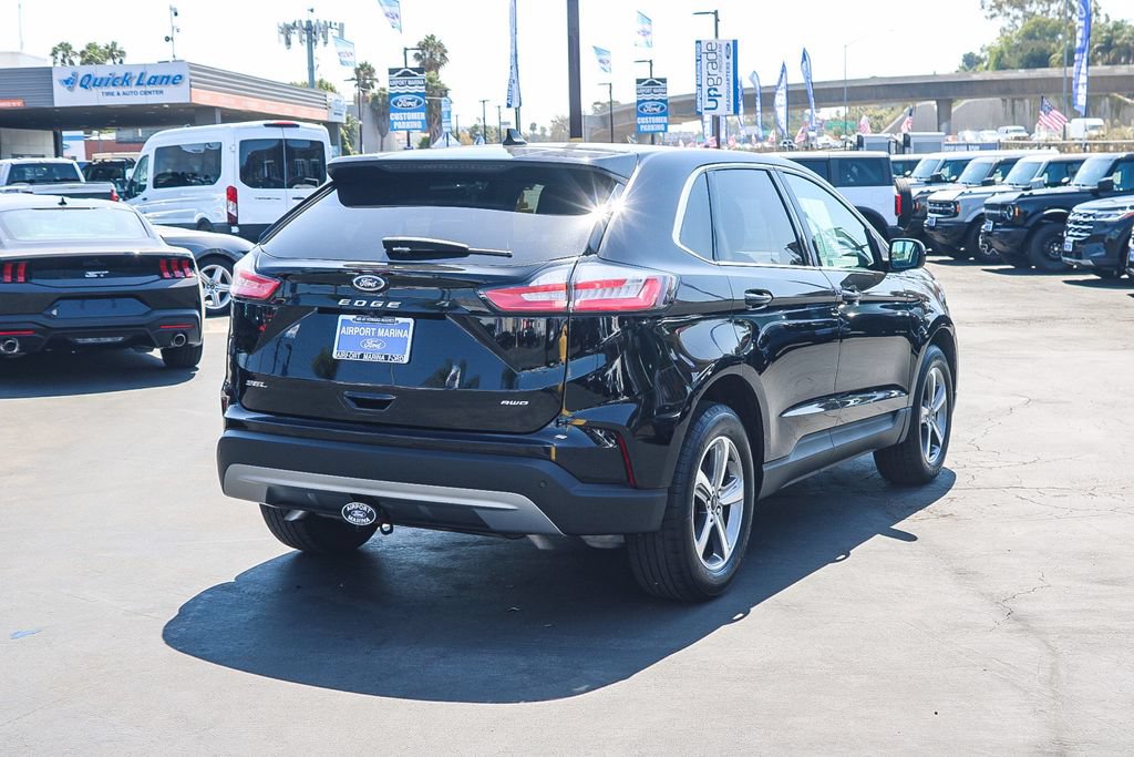 Certified 2023 Ford Edge SEL w/ Convenience Package AWD/4WD image 10