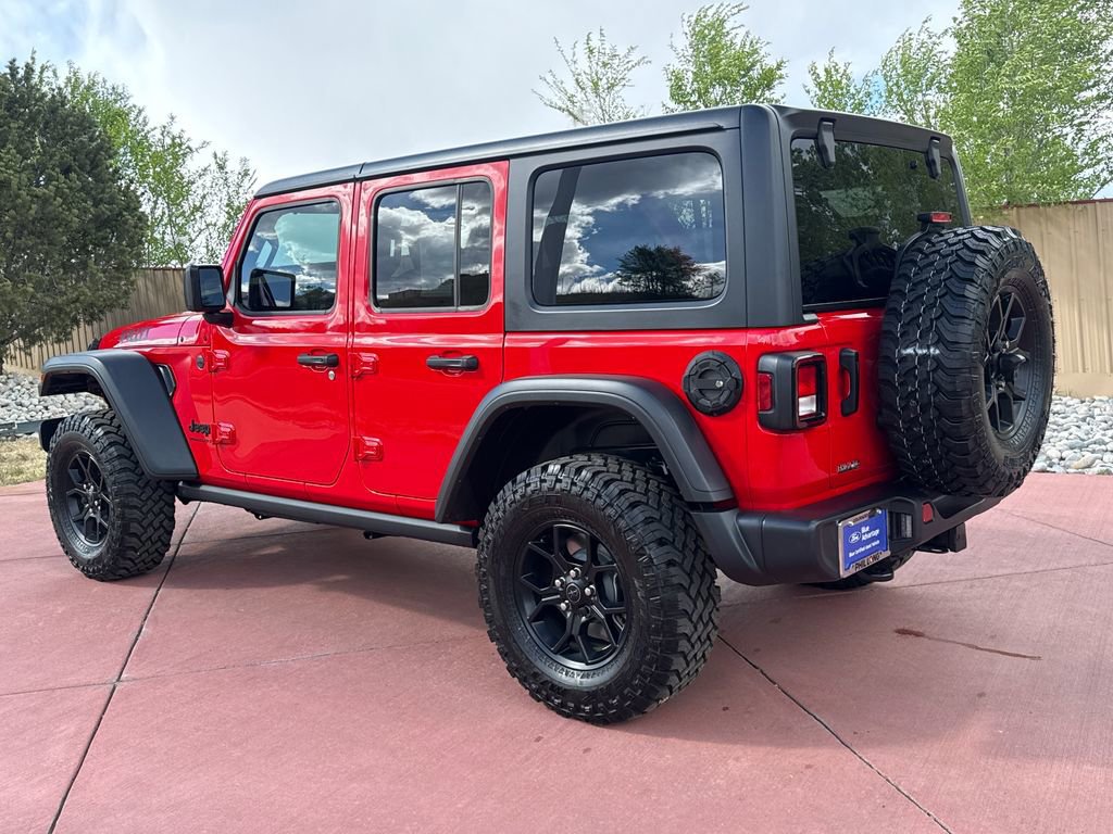 Used 2025 Jeep Wrangler Unlimited Sport AWD/4WD image 4