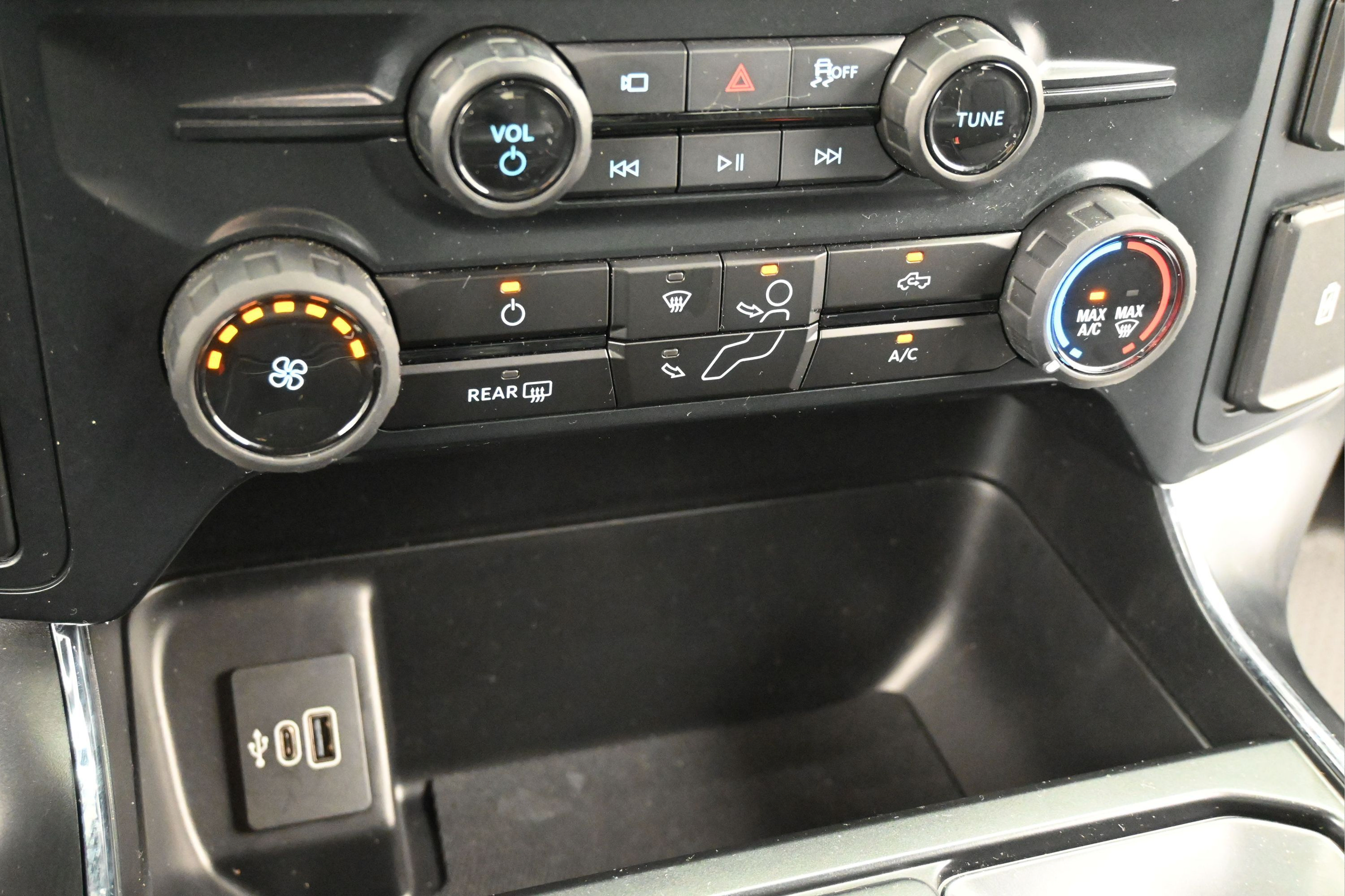 Certified 2025 Ford F150 STX w/ Equipment Group 200A RWD image 19