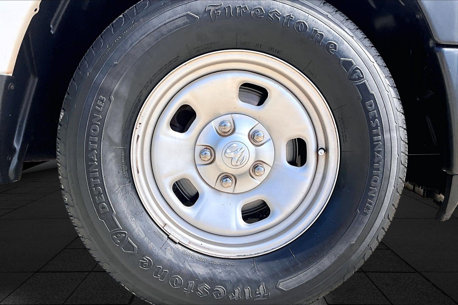 Used 2018 RAM 1500 Express RWD image 10