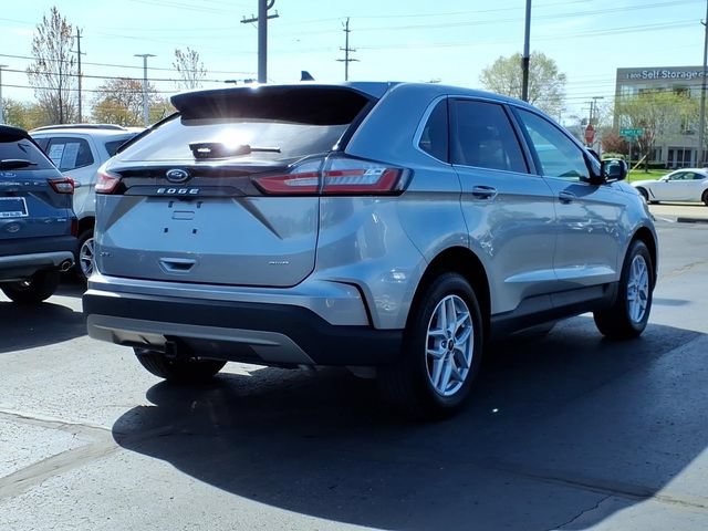 Certified 2024 Ford Edge SEL w/ Convenience Package AWD/4WD image 4