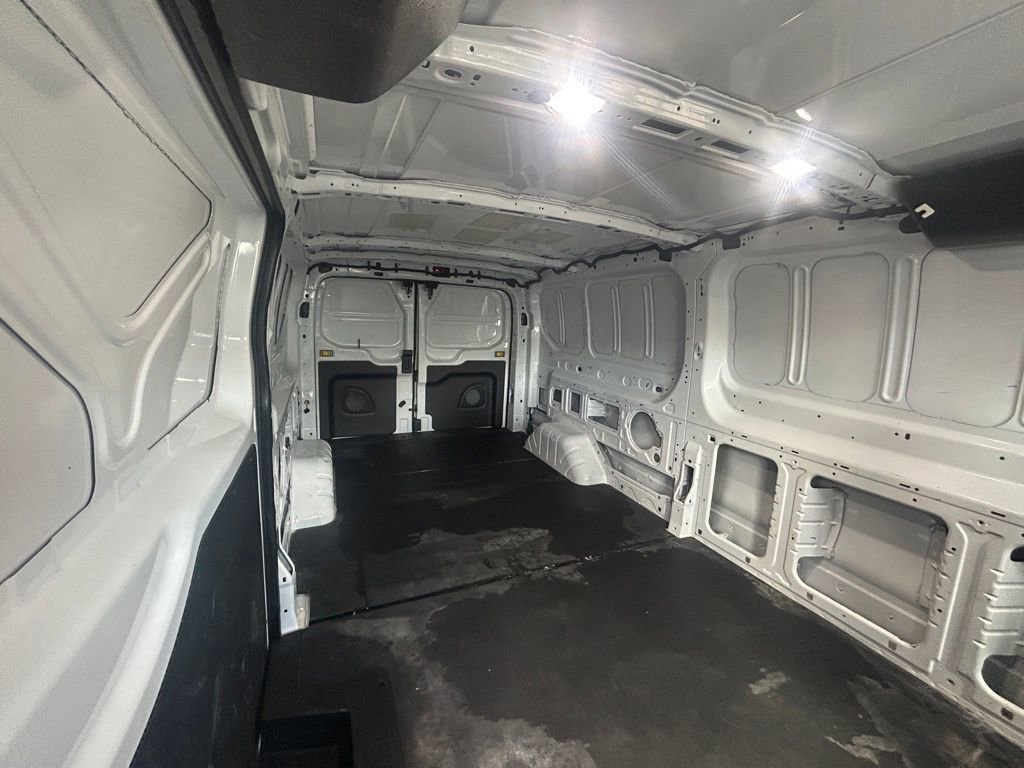 Certified 2024 Ford Transit 350 Low Roof image 28