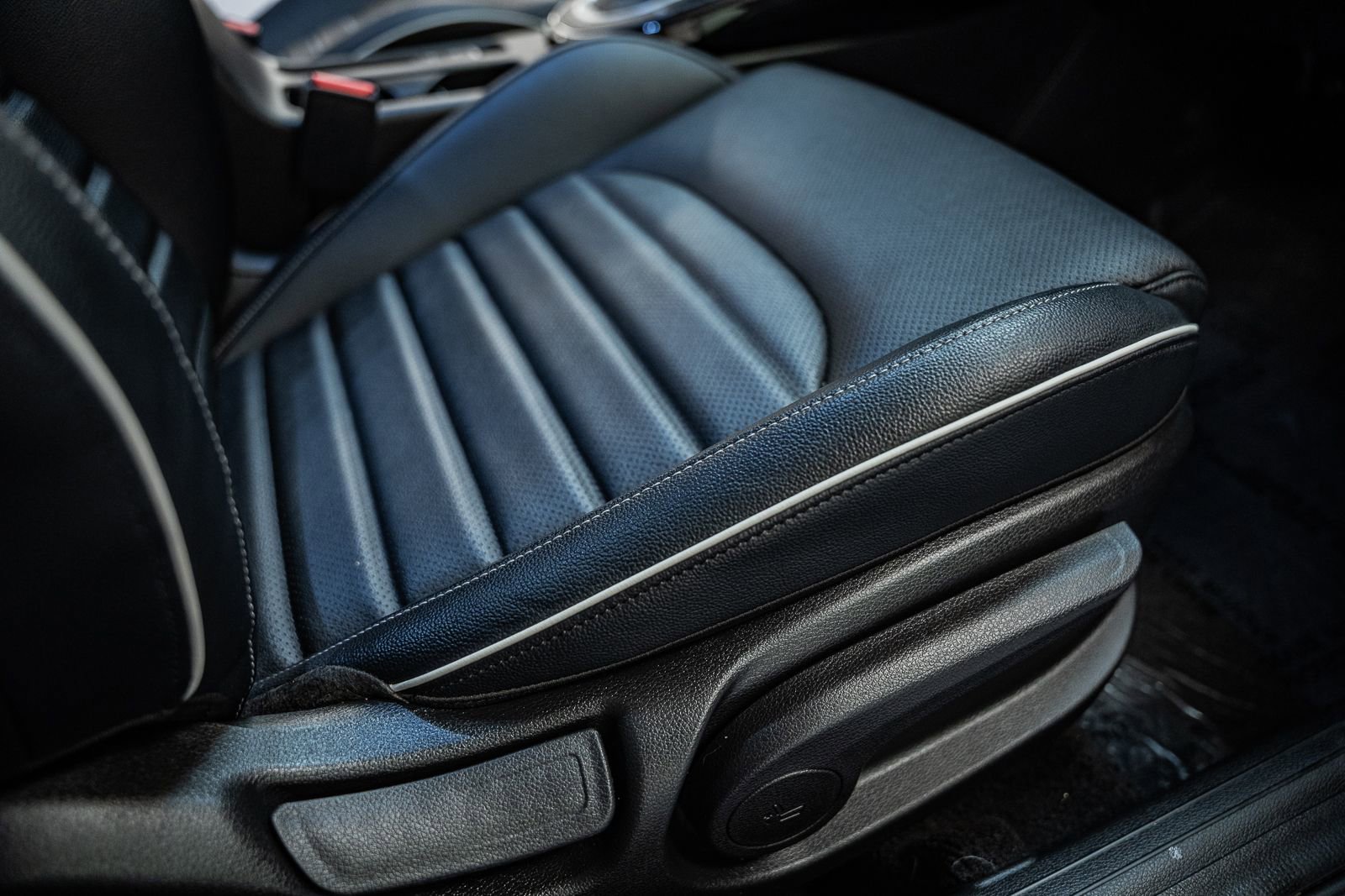 Used 2023 Kia Forte GT-Line w/ GT-Line Premium Package image 39