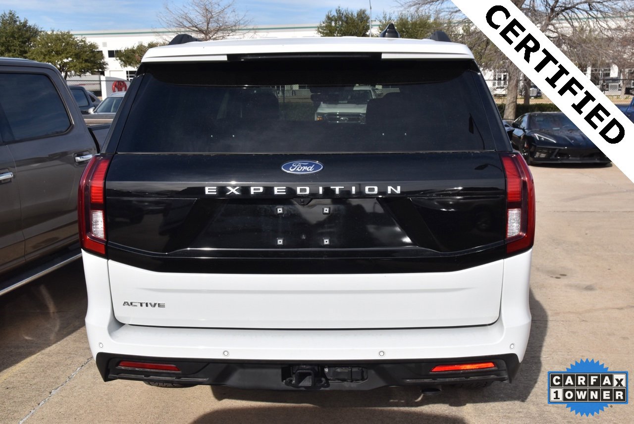 Certified 2025 Ford Expedition Active image 6