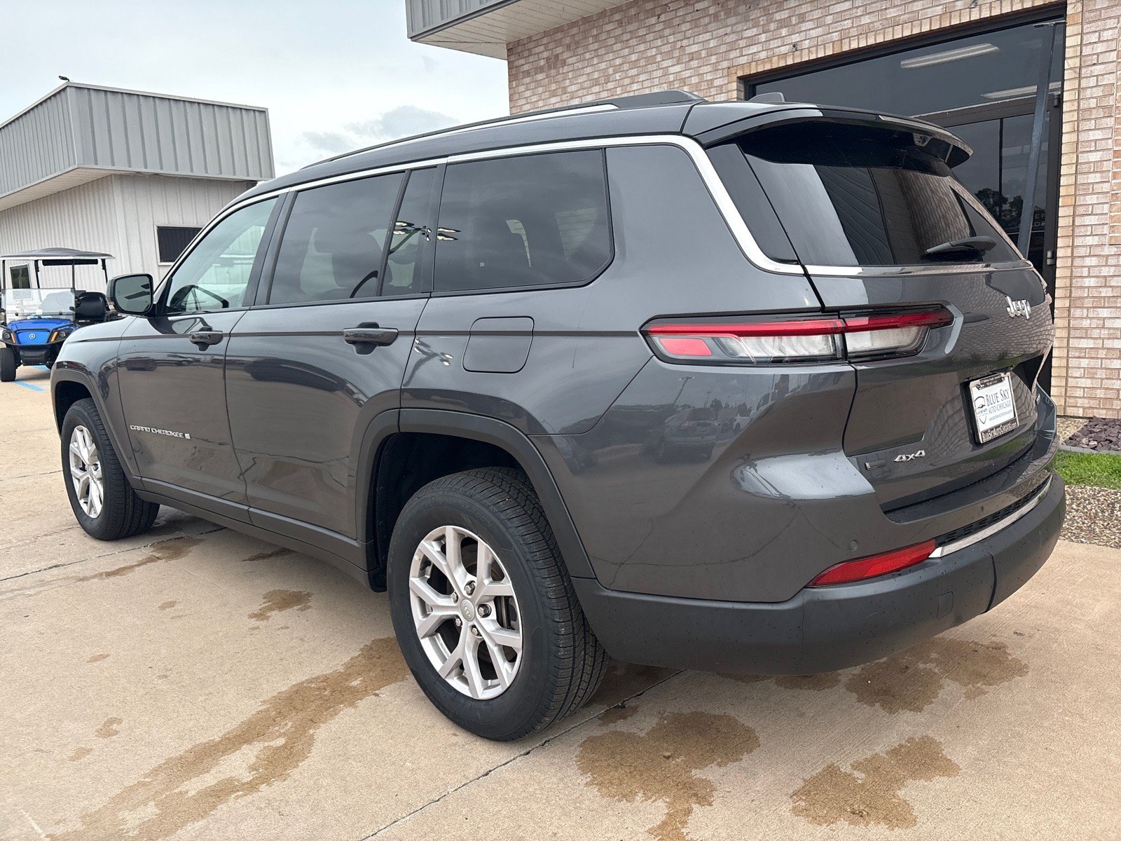 Used 2022 Jeep Grand Cherokee L Limited w/ Luxury Tech Group II AWD/4WD image 23