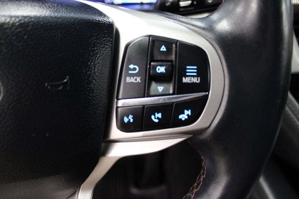 Certified 2025 Ford Explorer Active w/ Active Comfort Package AWD/4WD image 20
