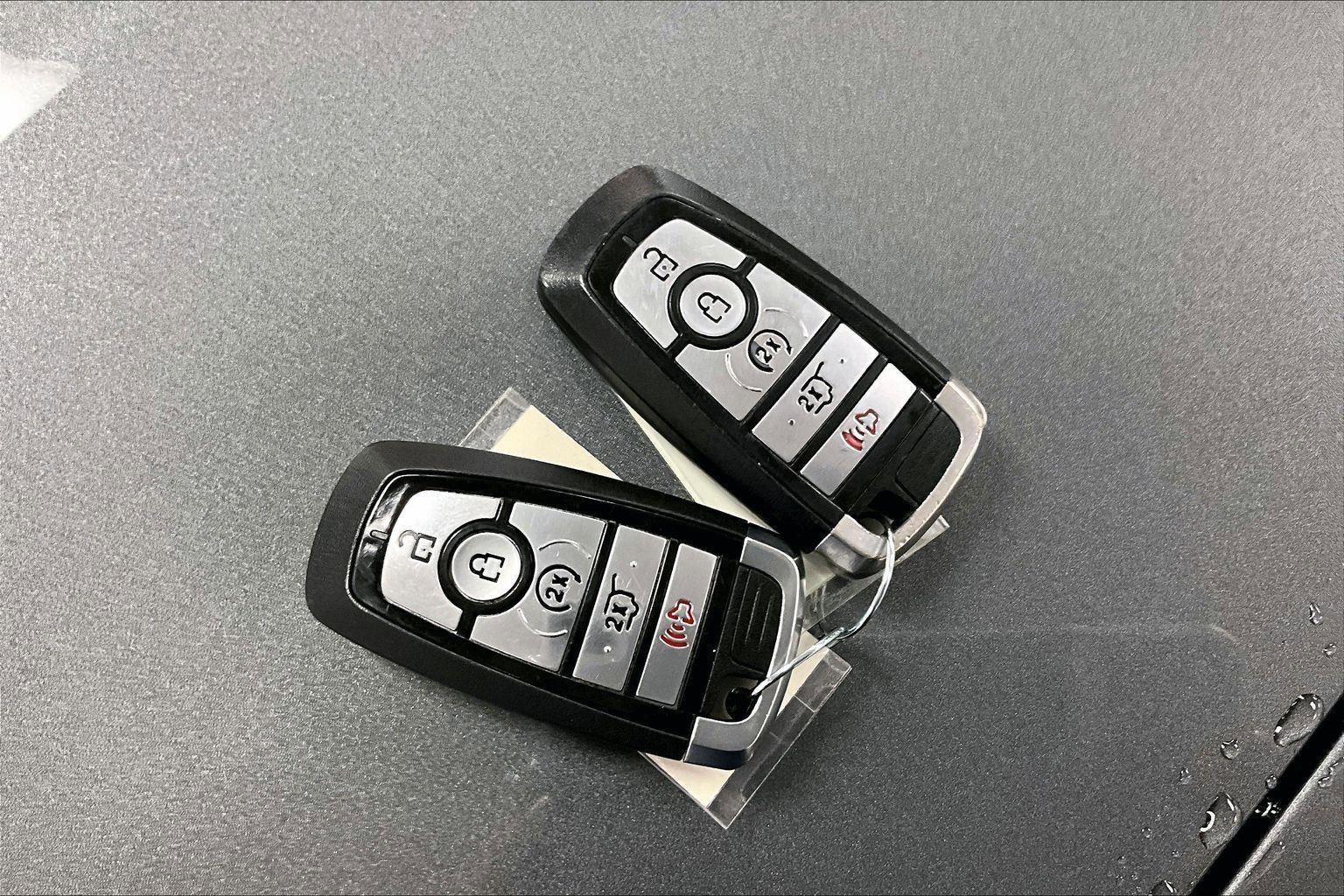 Certified 2022 Ford Explorer XLT w/ Equipment Group 202A image 11