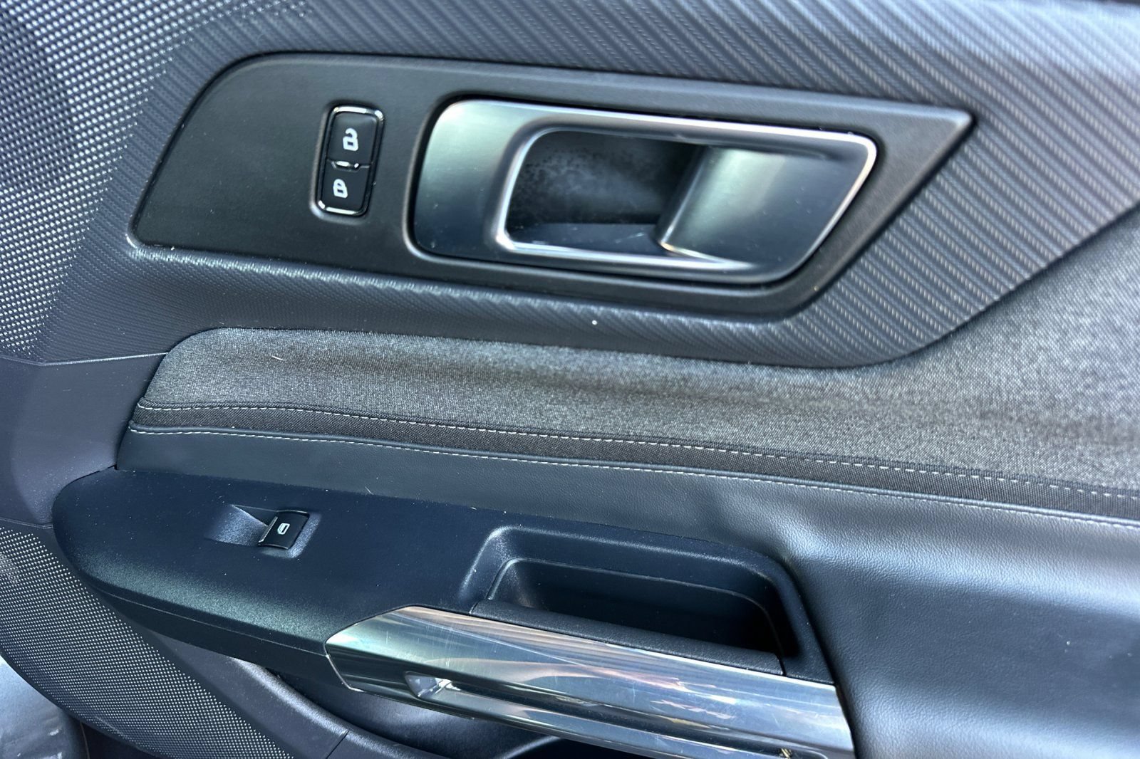 Certified 2025 Ford Mustang GT RWD image 20
