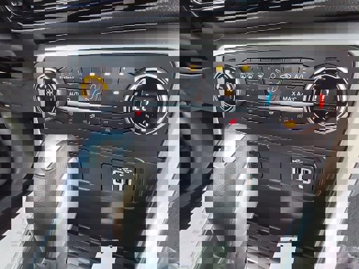 Certified 2021 Ford EcoSport Titanium w/ Interior Protection Package image 13