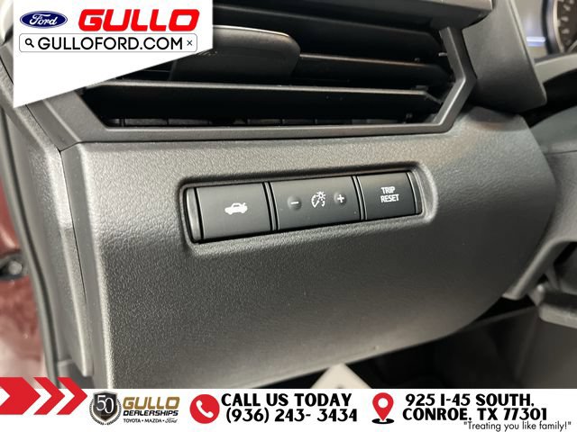 Used 2025 Nissan Altima 2.5 SV AWD/4WD image 19