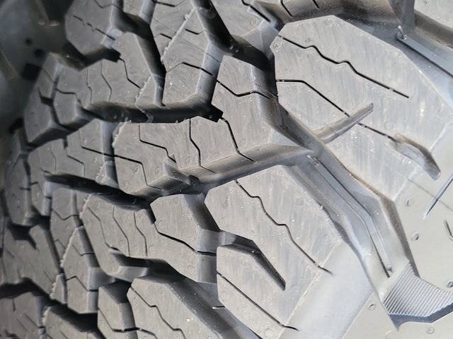 Certified 2022 Ford F150 XLT w/ Equipment Group 302A High image 34