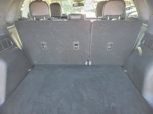 Certified 2025 Ford Escape Platinum image 24