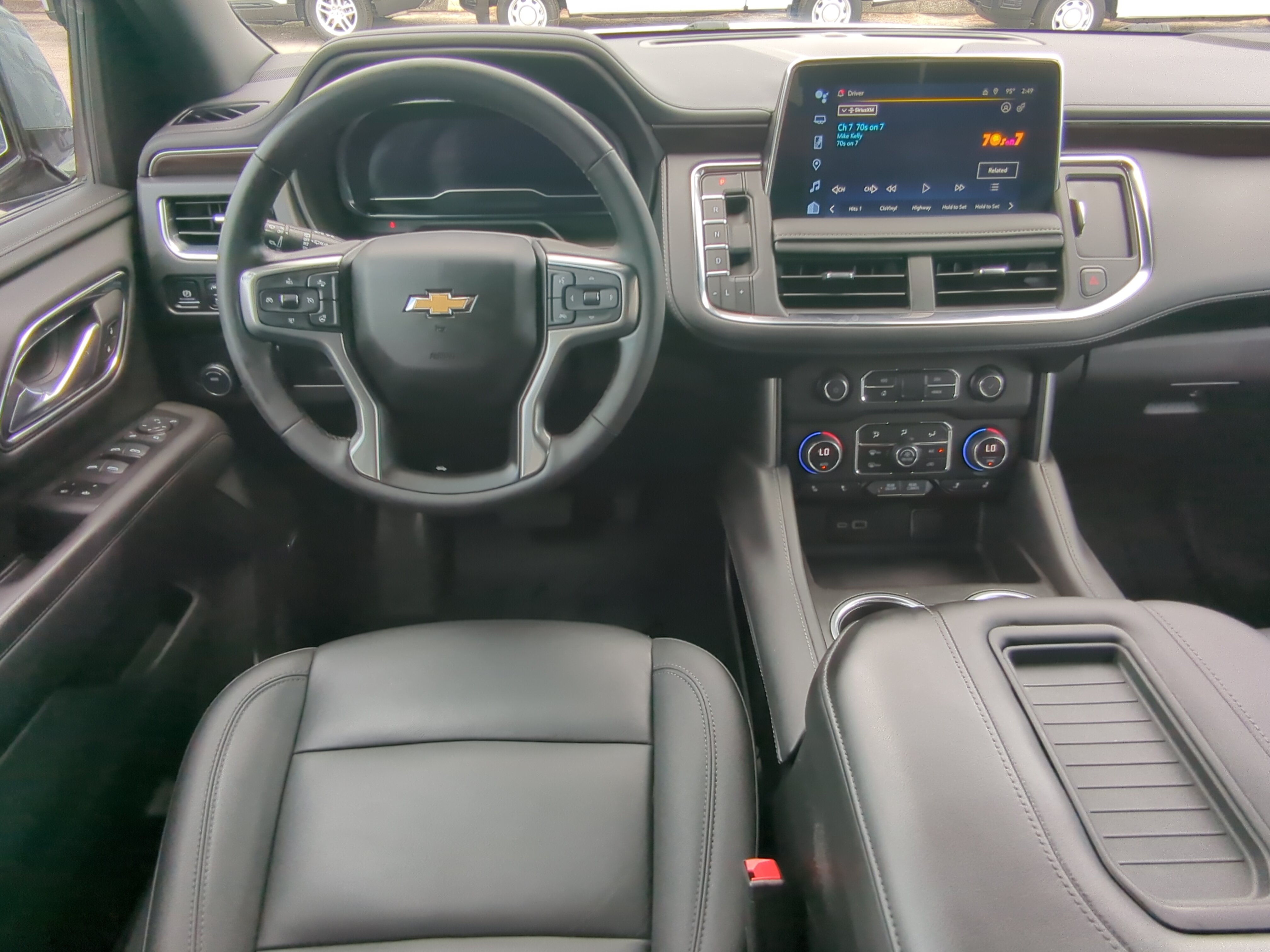 Used 2024 Chevrolet Tahoe LT w/ LT Signature Plus Package RWD image 14