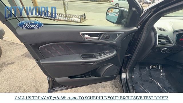 Certified 2024 Ford Edge ST w/ Equipment Group 401A image 6