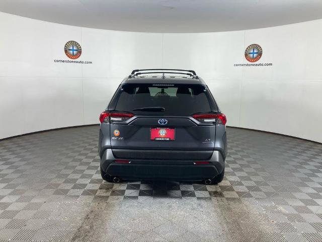 Used 2019 Toyota RAV4 LE w/ Carpet Mat Package image 21