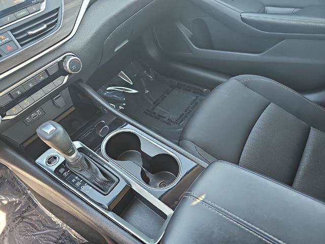 Used 2024 Nissan Altima 2.5 SV FWD image 22