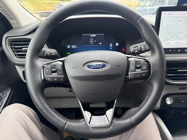Certified 2023 Ford Escape Platinum AWD/4WD image 20