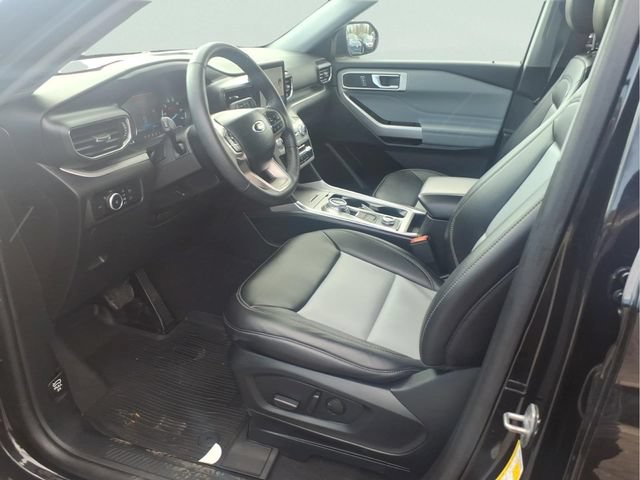 Certified 2024 Ford Explorer XLT w/ Equipment Group 202A AWD/4WD image 13