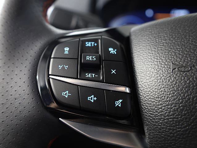 Certified 2025 Ford Explorer ST-Line w/ Premium Package image 30