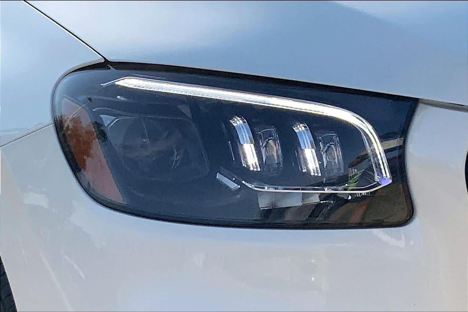 Used 2024 Mercedes-Benz GLS 450 4MATIC image 28
