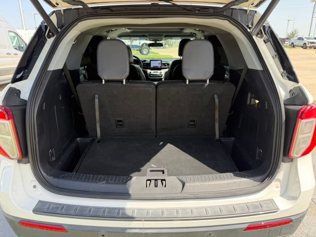 Certified 2020 Ford Explorer Limited RWD image 8