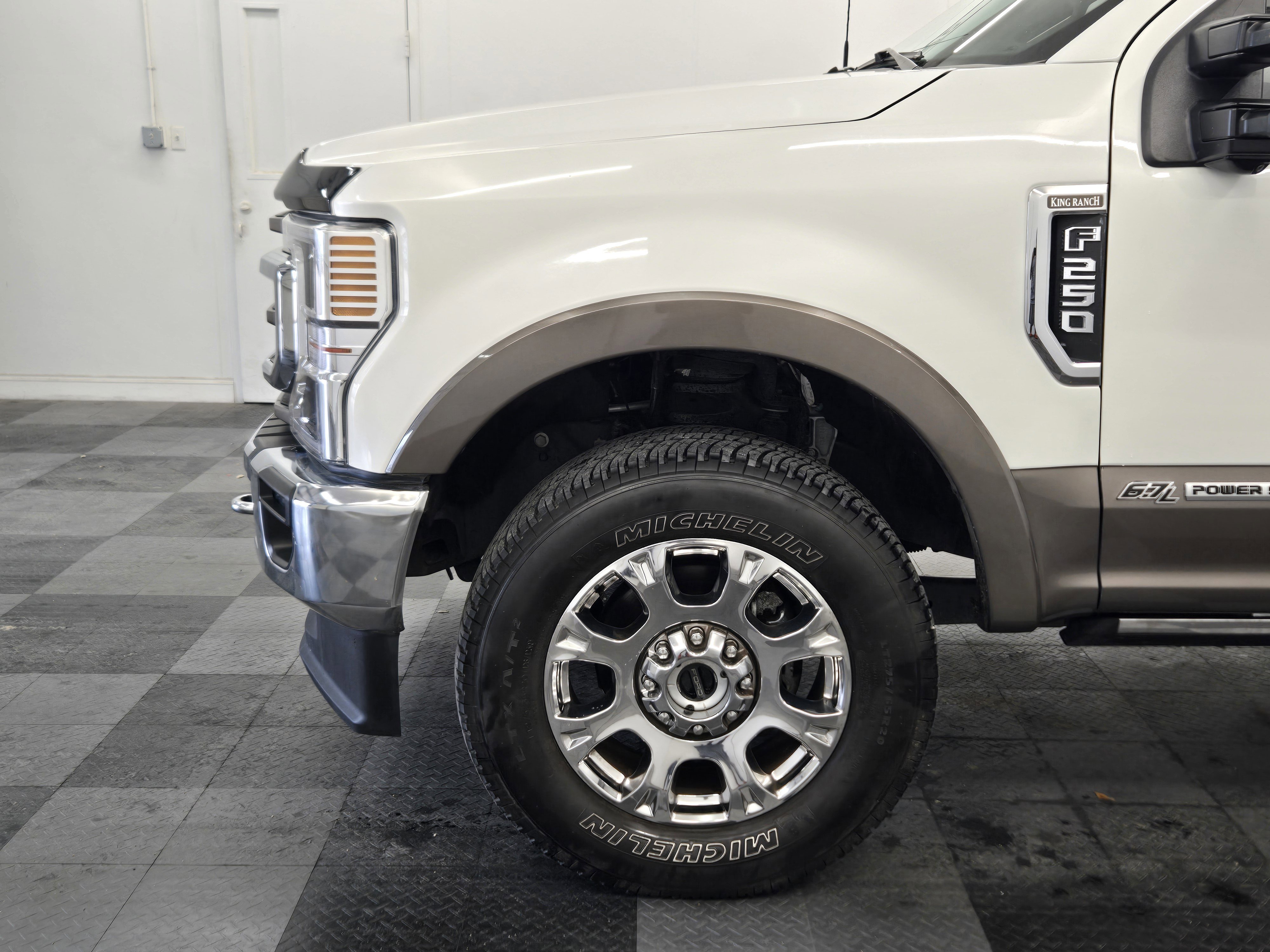 Certified 2022 Ford F250 King Ranch w/ King Ranch Ultimate Package image 9