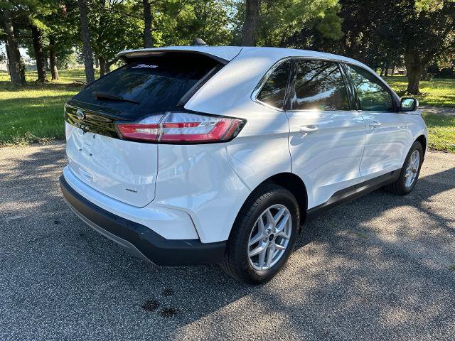 Certified 2024 Ford Edge SEL w/ Convenience Package AWD/4WD image 9