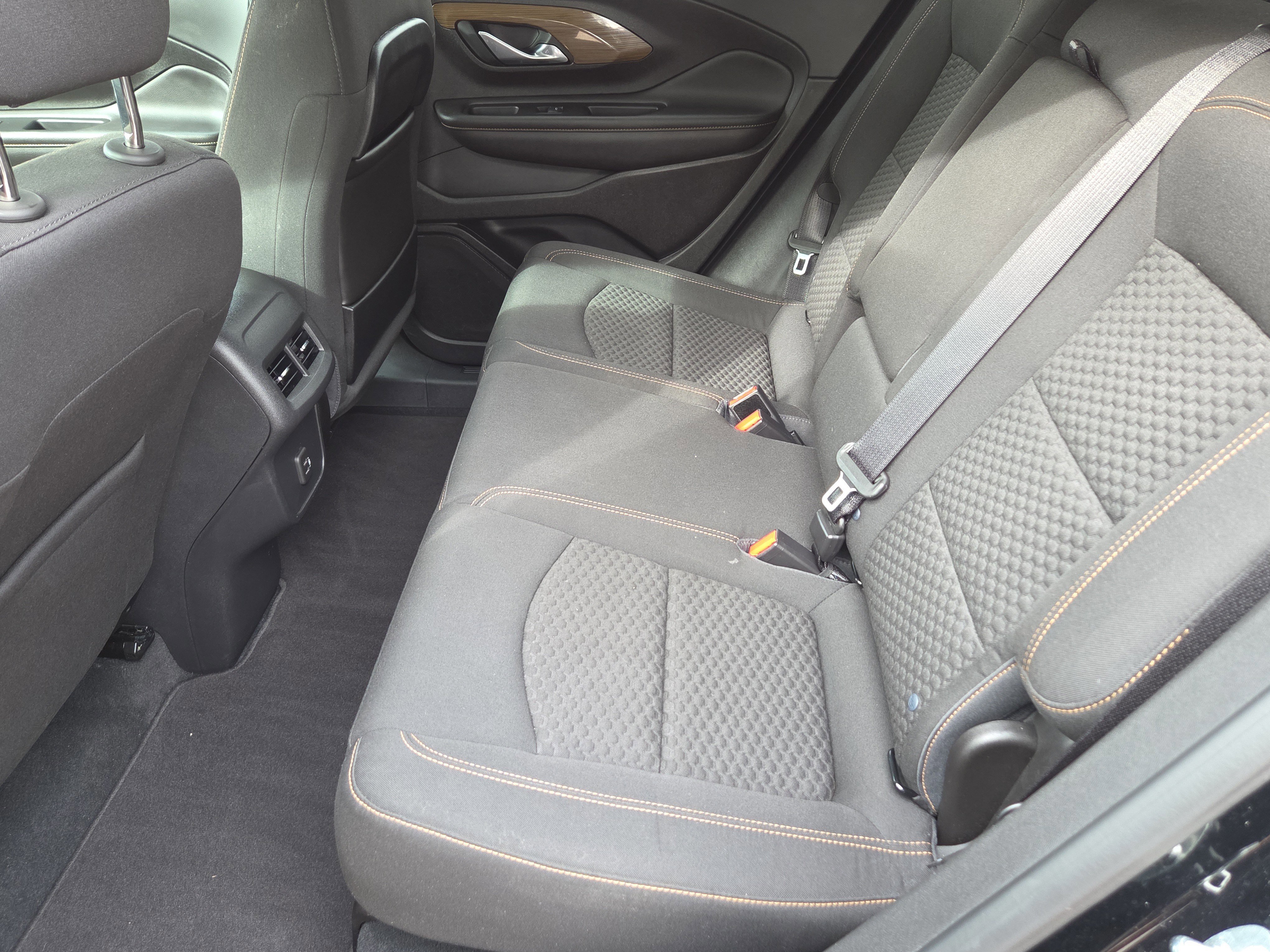 Used 2019 GMC Terrain SLE image 11