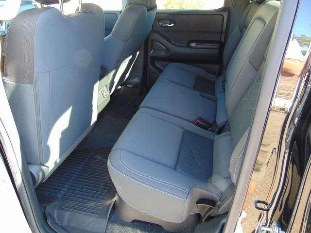 Used 2025 Nissan Frontier SV w/ SV Convenience Package AWD/4WD image 21