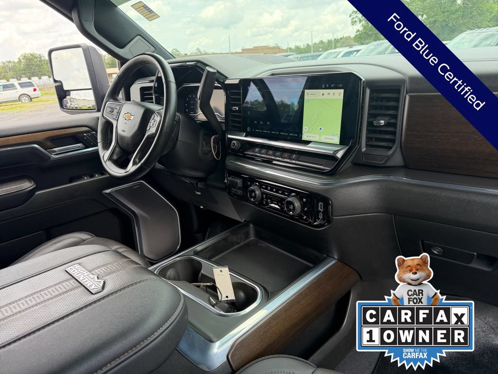 Used 2024 Chevrolet Silverado 2500 High Country w/ Technology Package AWD/4WD image 23