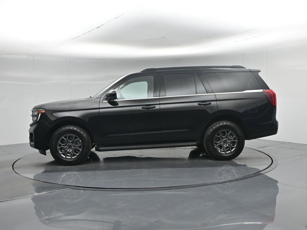 Certified 2025 Ford Expedition Active AWD/4WD image 34